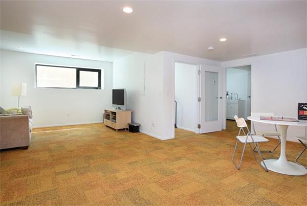 33 Rangeley Road Brookline, MA 02467 - Photo 9 of 10 Gallery Image 9