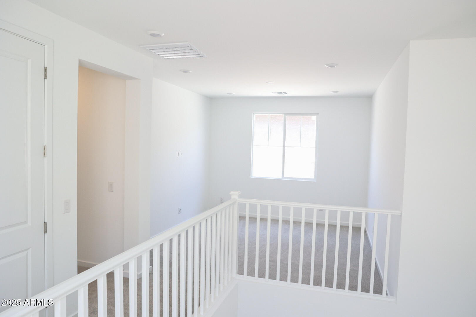 2460 West Rowel Road Phoenix, AZ 85085 - Photo 8 of 25 a view of a hallway