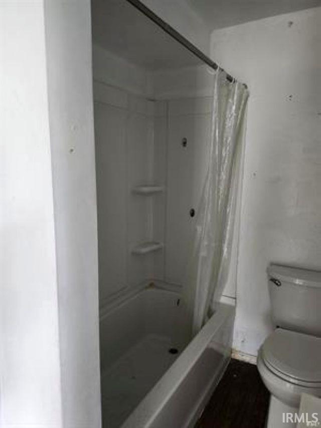 208 North Oak Street Bluffton, IN 46714 - Photo 13 of 16