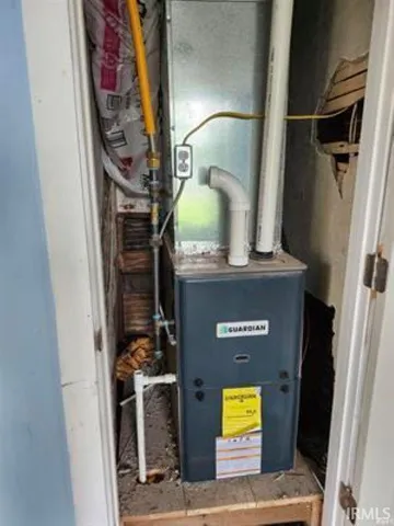 $85,000 | 208 North Oak Street, Bluffton, IN 46714