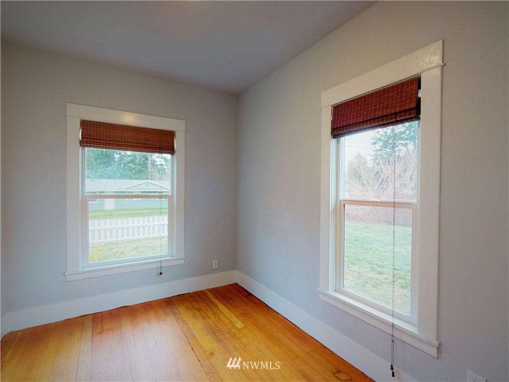 141 3rd Street Port Hadlock, WA 98339 - Photo 11 of 32 Gallery Image 11