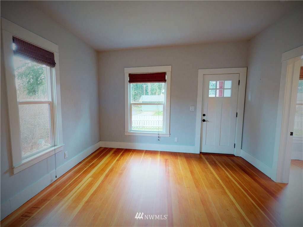 141 3rd Street Port Hadlock, WA 98339 - Photo 10 of 32 Gallery Image 10