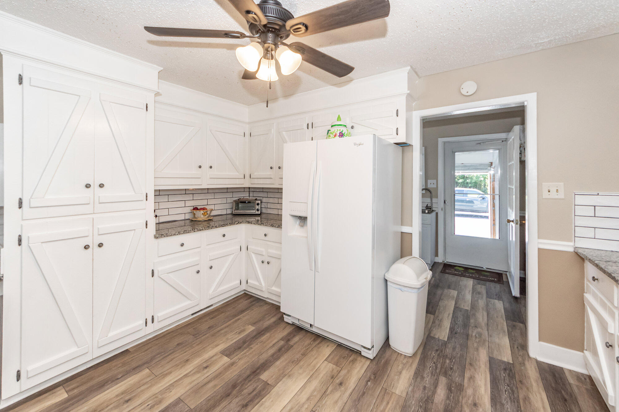 640 County Rd S-18-246 Dorchester, SC 29437 - Photo 17 of 69 20