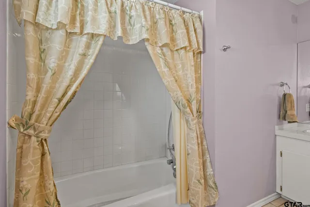 $599,000 | 1227 County Road 3327, Omaha, TX 75571