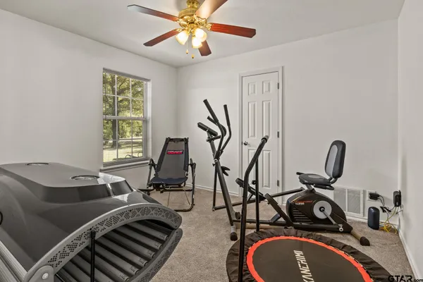 $599,000 | 1227 County Road 3327, Omaha, TX 75571