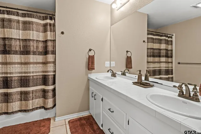 $599,000 | 1227 County Road 3327, Omaha, TX 75571