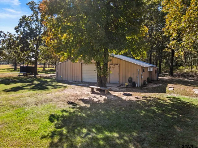 $599,000 | 1227 County Road 3327, Omaha, TX 75571