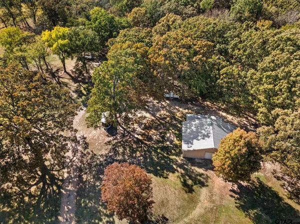 $599,000 | 1227 County Road 3327, Omaha, TX 75571