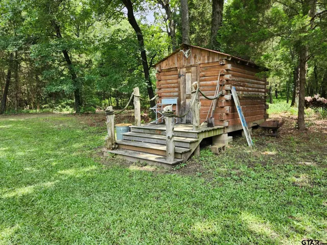 $599,000 | 1227 County Road 3327, Omaha, TX 75571