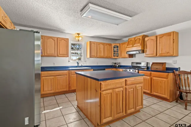 $599,000 | 1227 County Road 3327, Omaha, TX 75571