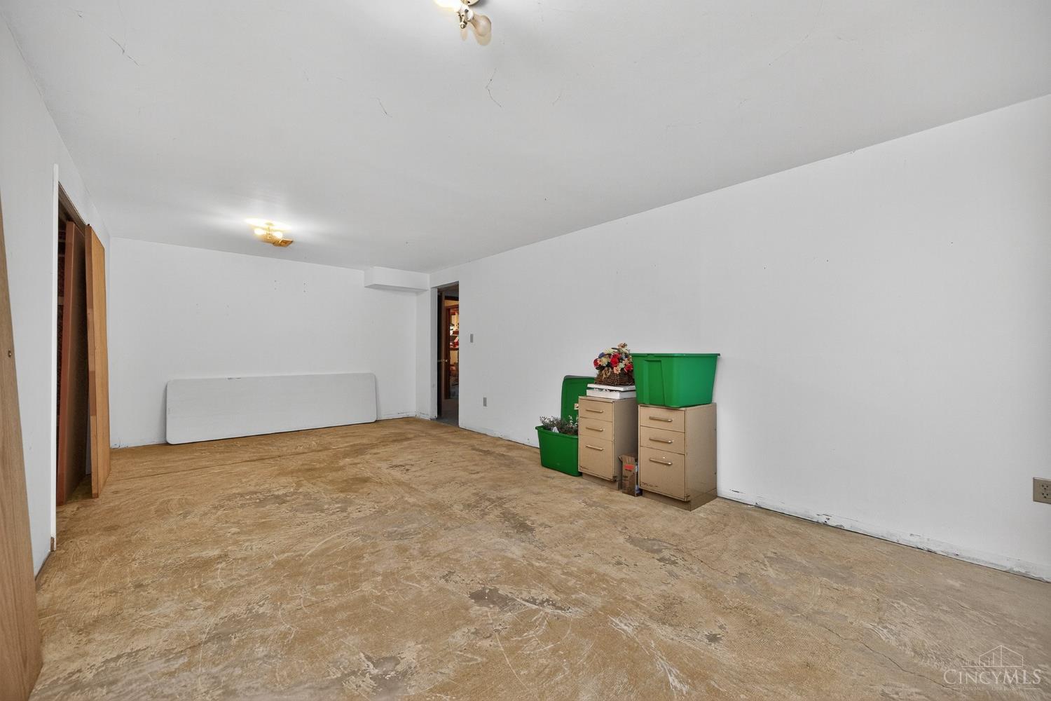 7601 Dickey Road Middletown, OH 45042 - Photo 42 of 65 Gallery Image 42