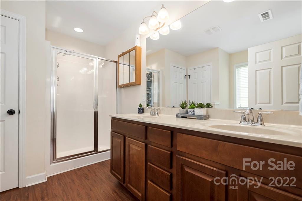 2805 Hart Road Charlotte, NC 28214 - Photo 15 of 45 Gallery Image 15