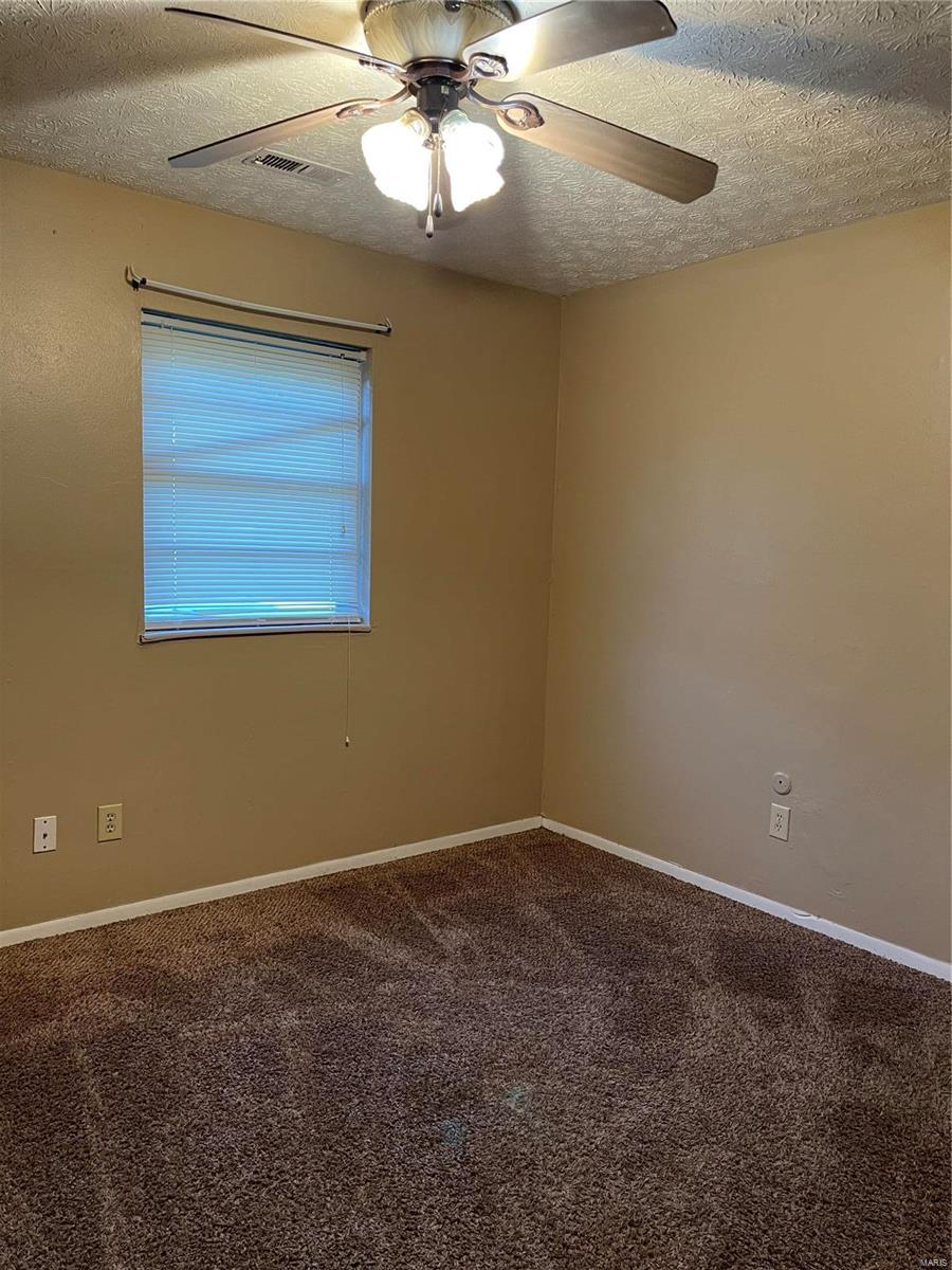 302 Estate Drive, Unit A O'Fallon, IL 62269 - Photo 5 of 7