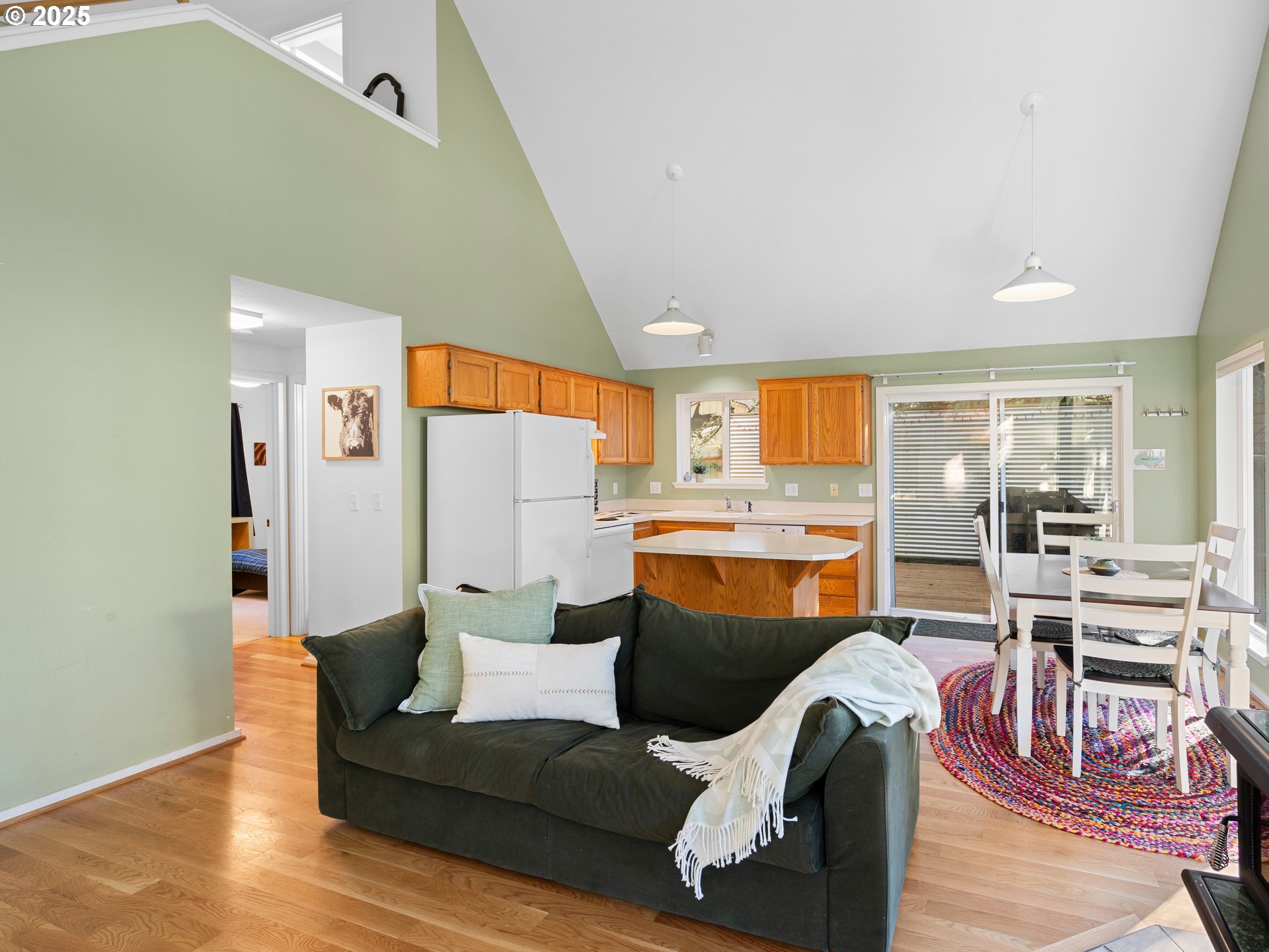 35565 Seaforest Way Nehalem, OR 97131 - Photo 6 of 28 Entrance/Foyer