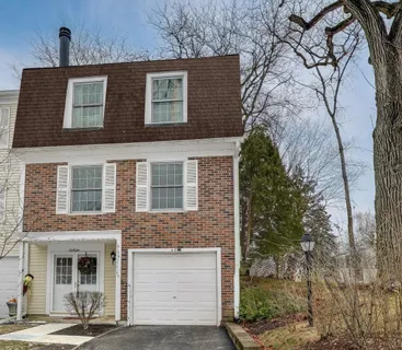 $265,000 | 46 Oak Valley Drive, Cary, IL 60013