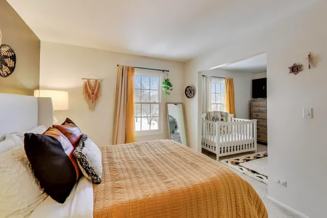 $265,000 | 46 Oak Valley Drive, Cary, IL 60013