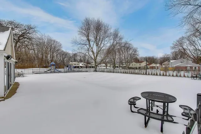 $265,000 | 46 Oak Valley Drive, Cary, IL 60013