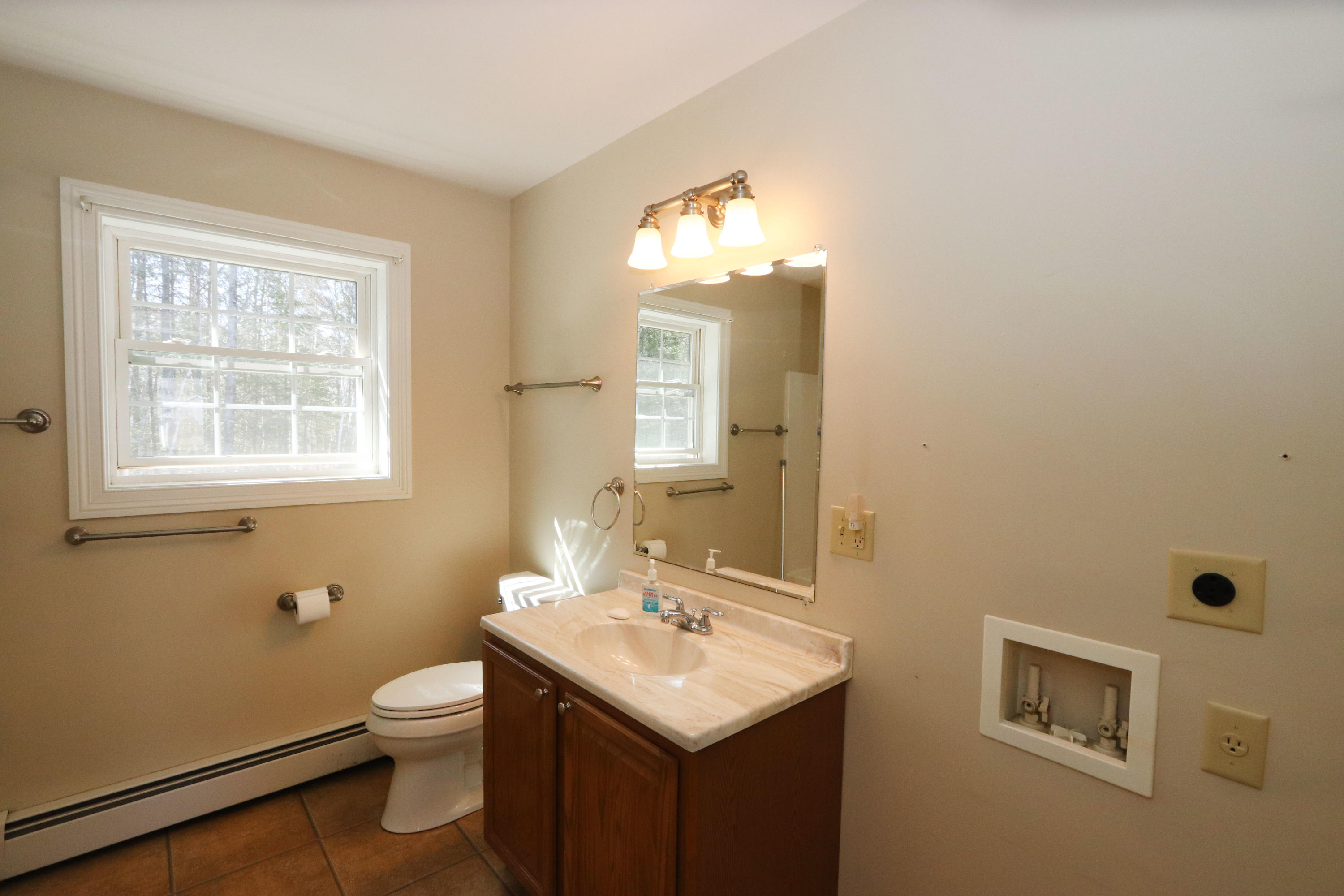 45 Streamside Lane, Unit 8 Bangor, ME 04401 - Photo 8 of 23 8