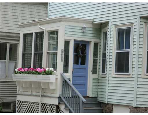 428 Spring Street Newport, RI 02840 - Photo 1 of 7 Exterior Front.
