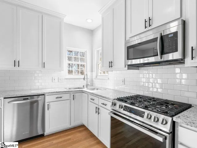 $340,000 | 209 Moncton Place, Simpsonville, SC 29681