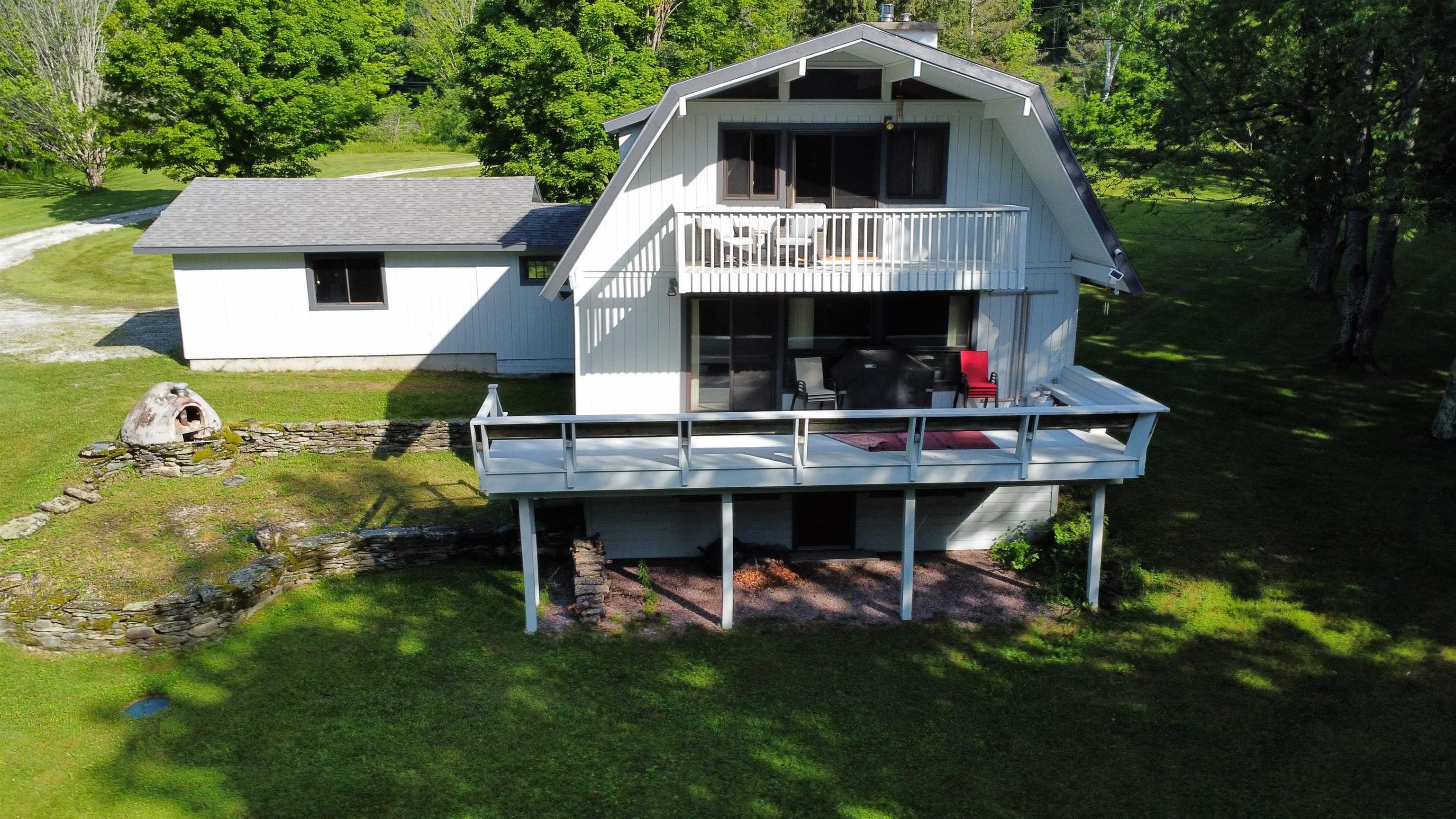 953 Lincoln Gap Road Warren, VT 05674 - Photo 3 of 55