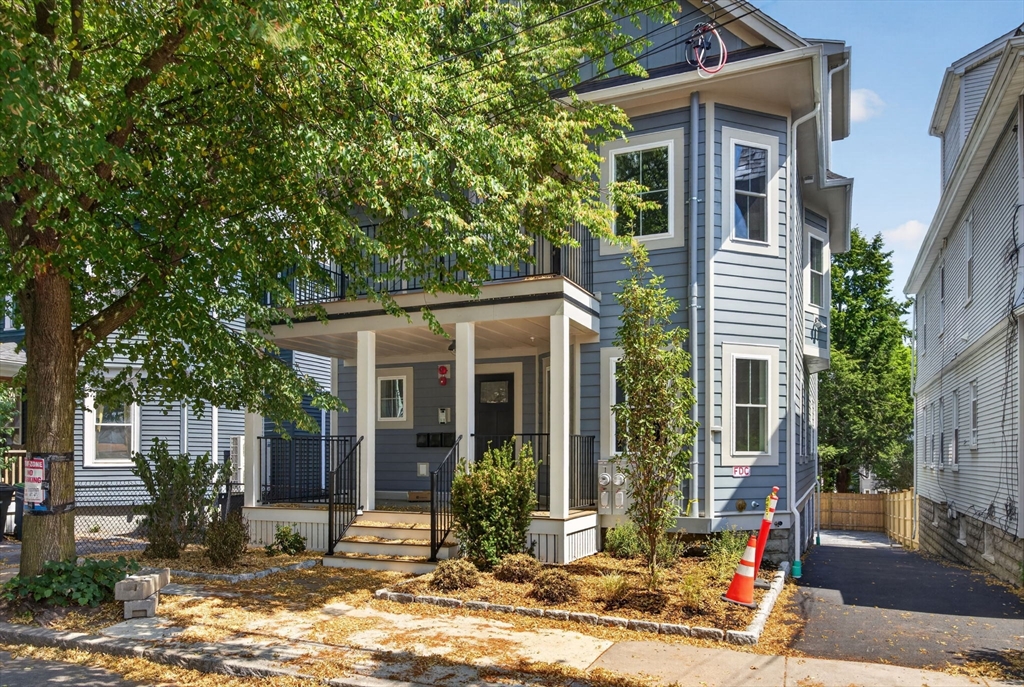 131 Hudson Street, Unit 1 Somerville, MA 02144 - Photo 28 of 41