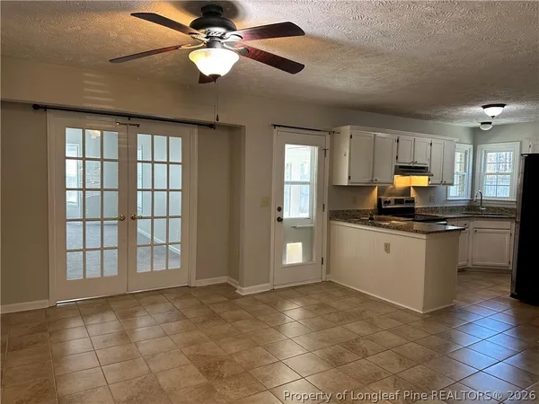 $1,800 | 6413 Brookshire Street, Fayetteville, NC 28314