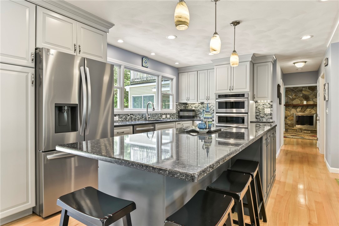 351 Yawgoo Valley Road Exeter, RI 02822 - Photo 11 of 45