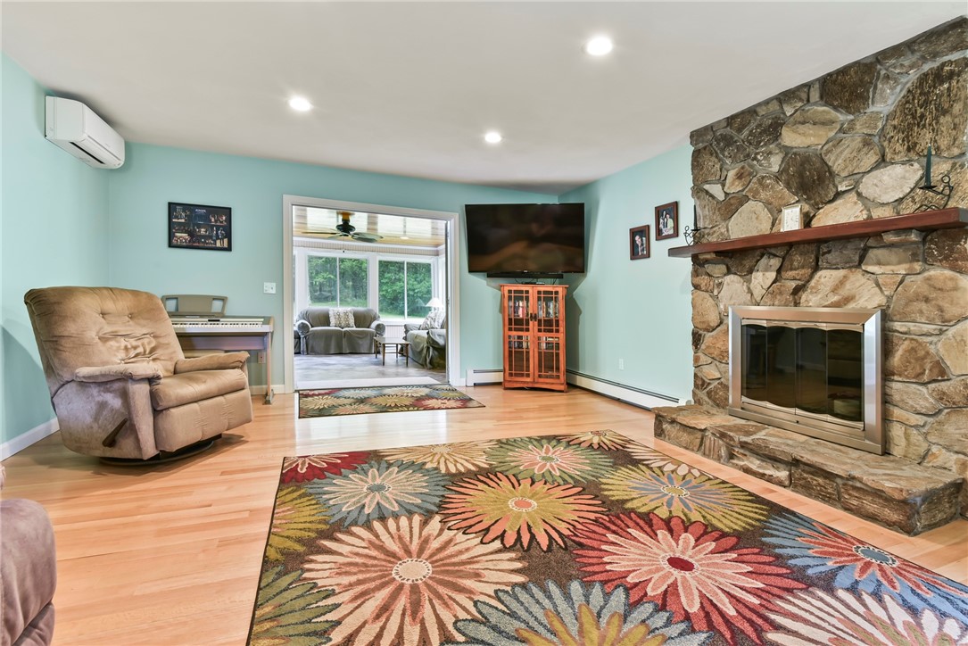 351 Yawgoo Valley Road Exeter, RI 02822 - Photo 16 of 45