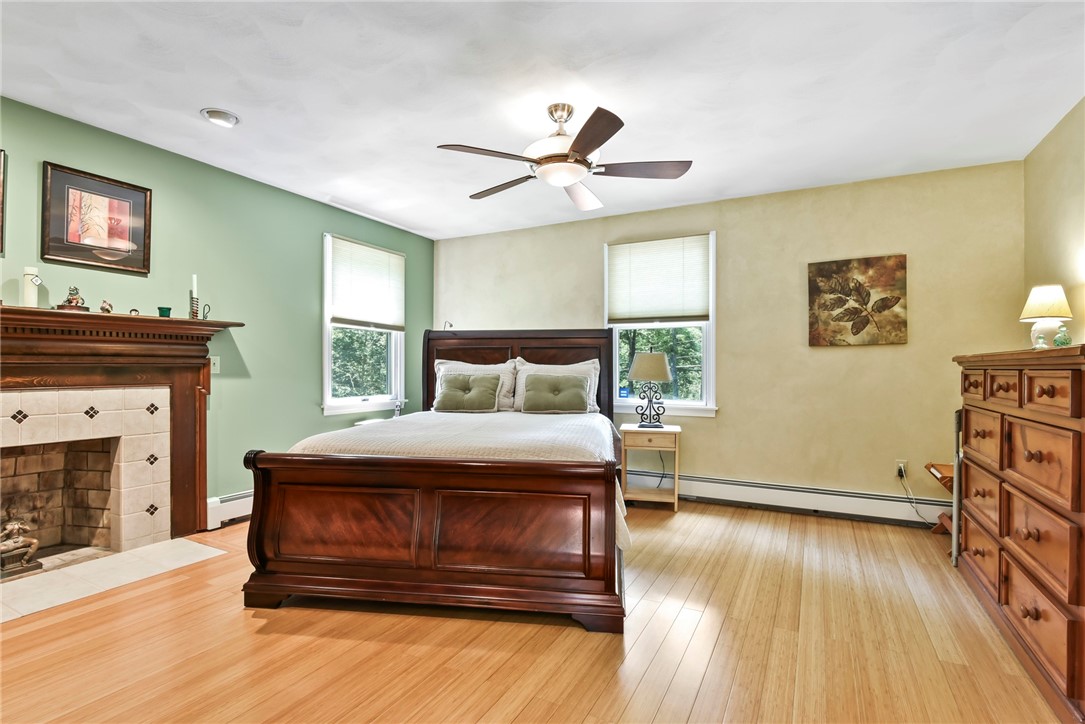 351 Yawgoo Valley Road Exeter, RI 02822 - Photo 20 of 45 Bamboo Hardwood Flooring