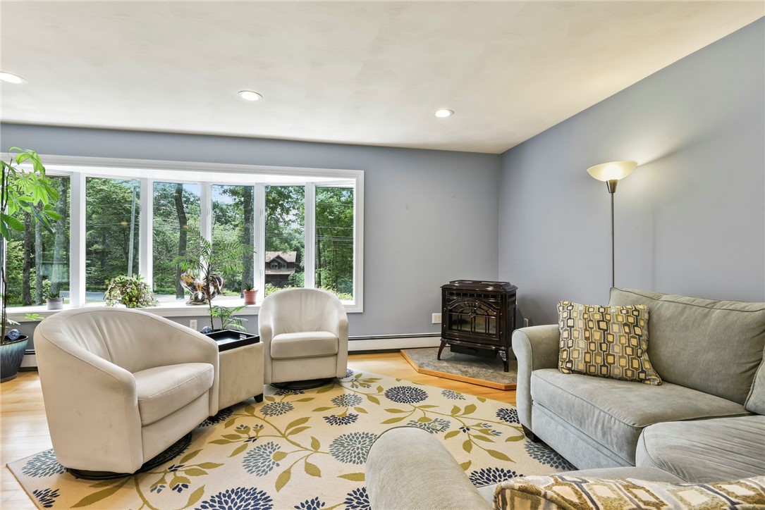 351 Yawgoo Valley Road Exeter, RI 02822 - Photo 6 of 45
