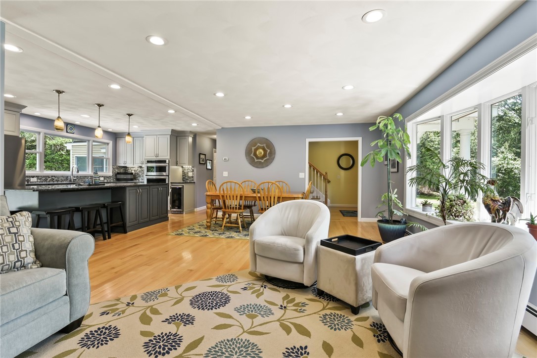 351 Yawgoo Valley Road Exeter, RI 02822 - Photo 7 of 45