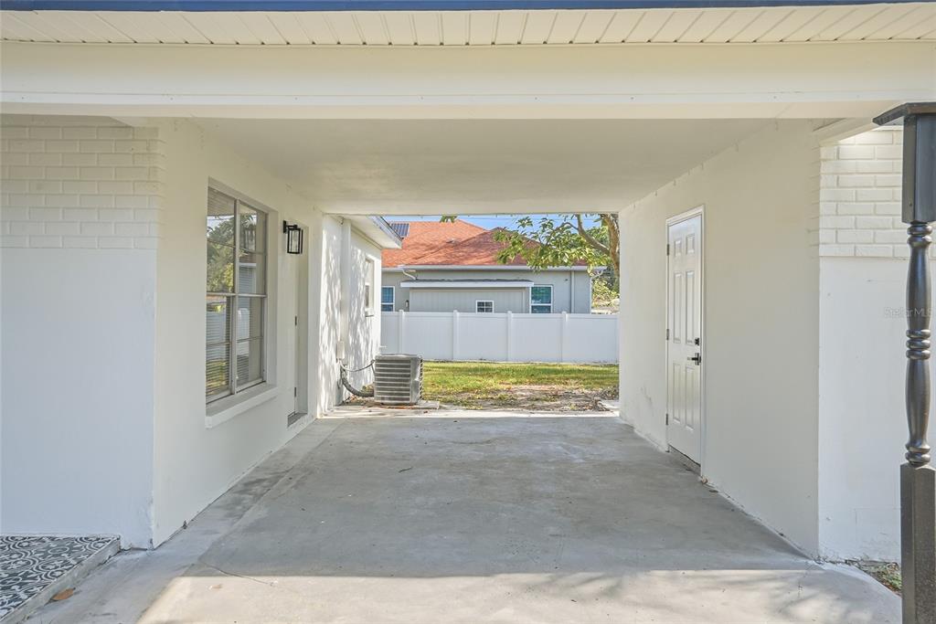 3005 West St Conrad Street Tampa, FL 33607 - Photo 30 of 32