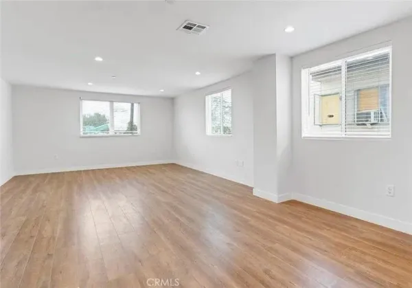 $4,700 | 6419 Lexington Avenue, Los Angeles, CA 90038