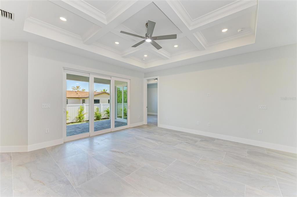 380 Holly Road Venice, FL 34293 - Photo 11 of 42