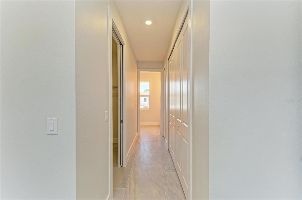 380 Holly Road Venice, FL 34293 - Photo 24 of 42