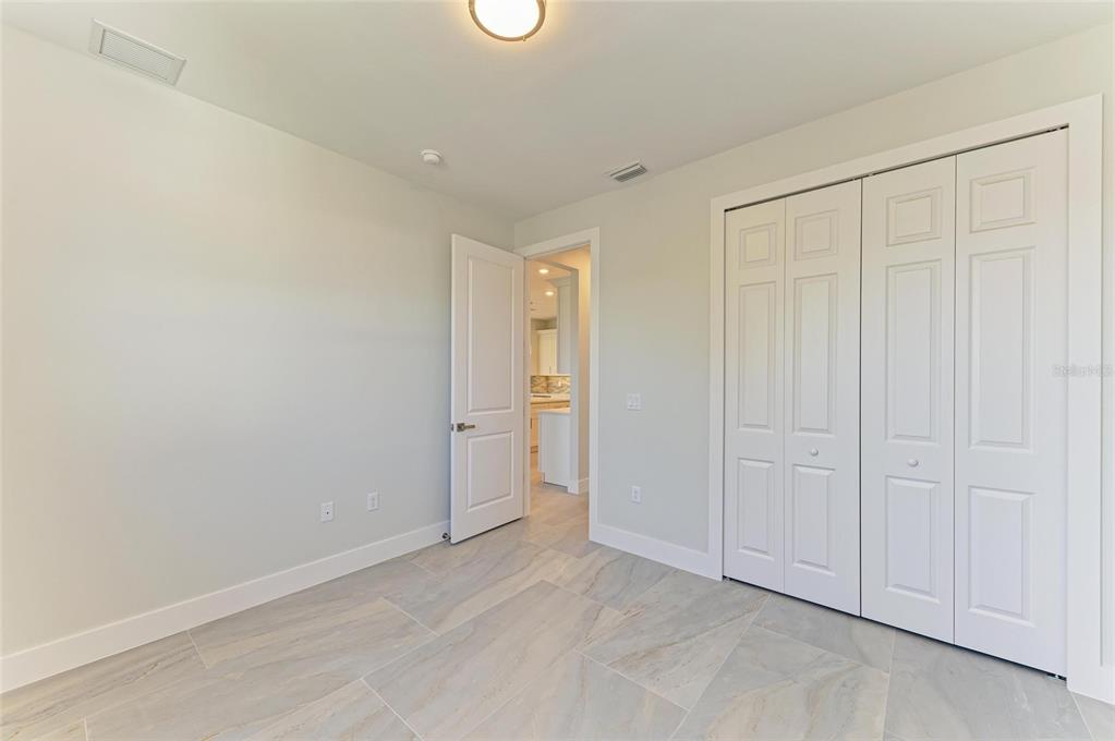 380 Holly Road Venice, FL 34293 - Photo 30 of 42