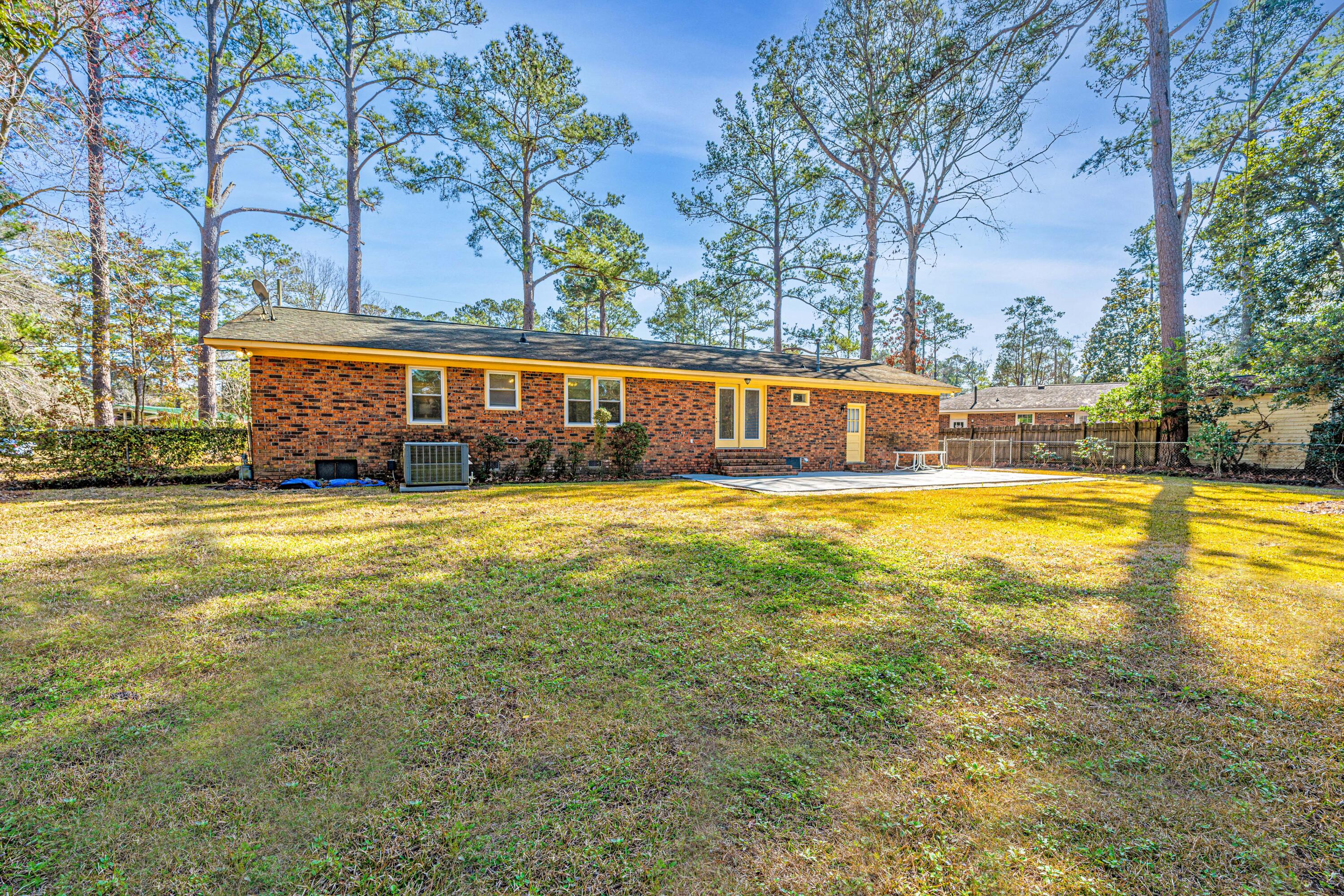 715 Old Golf Road Summerville, SC 29483 - Photo 24 of 25 106WampeeCurve014