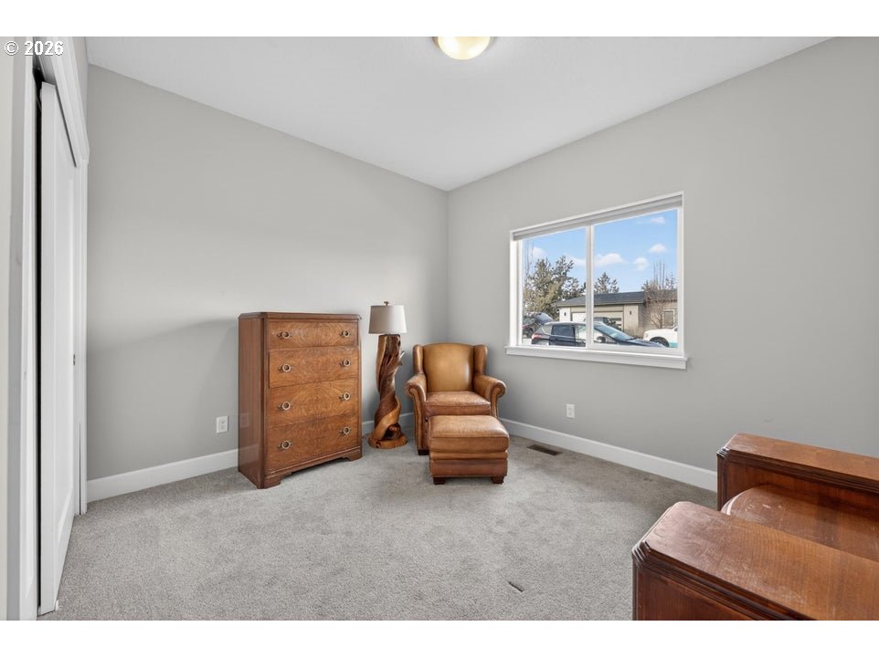 559 Northwest Rimrock Drive Redmond, OR 97756 - Photo 28 of 41 Gallery Image 28
