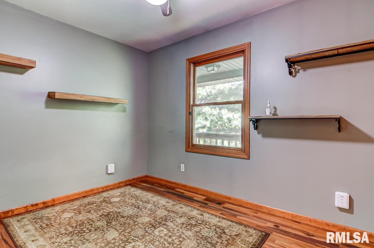 4280 Spaulding Orchard Road Springfield, IL 62711 - Photo 22 of 35