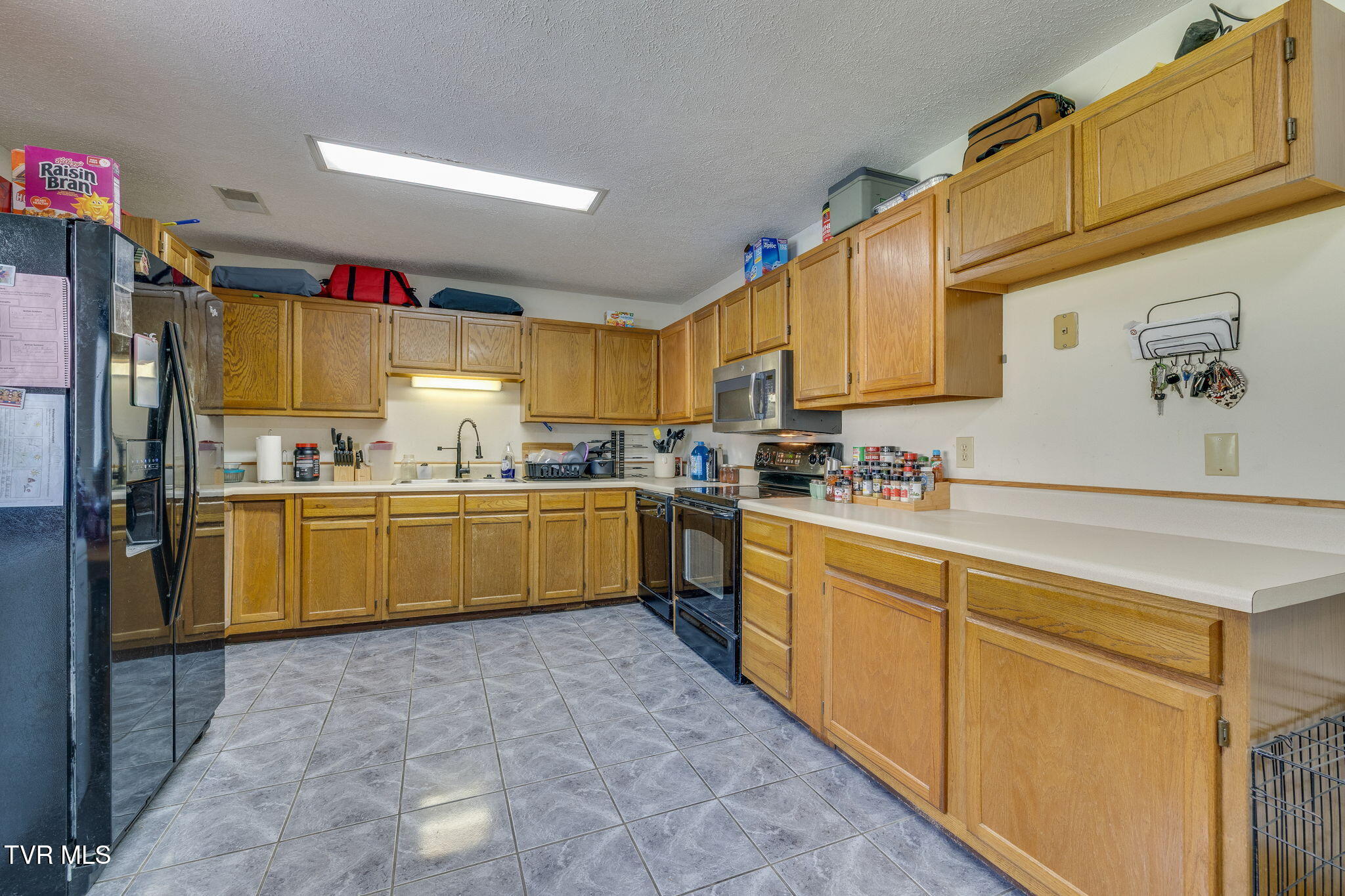 335 Shell Creek Road Roan Mountain, TN 37687 - Photo 16 of 41 016