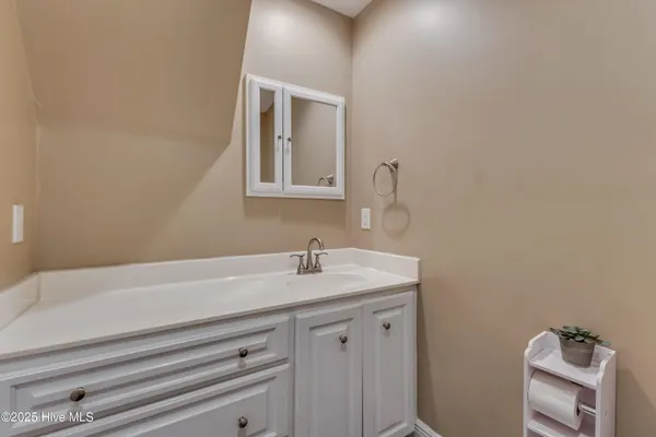 $1,350,000 | 450 Berry Lane Southwest, Supply, NC 28462