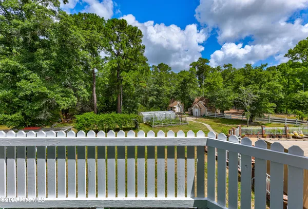 $1,350,000 | 450 Berry Lane Southwest, Supply, NC 28462