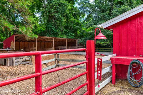 $1,350,000 | 450 Berry Lane Southwest, Supply, NC 28462