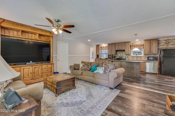 $1,350,000 | 450 Berry Lane Southwest, Supply, NC 28462