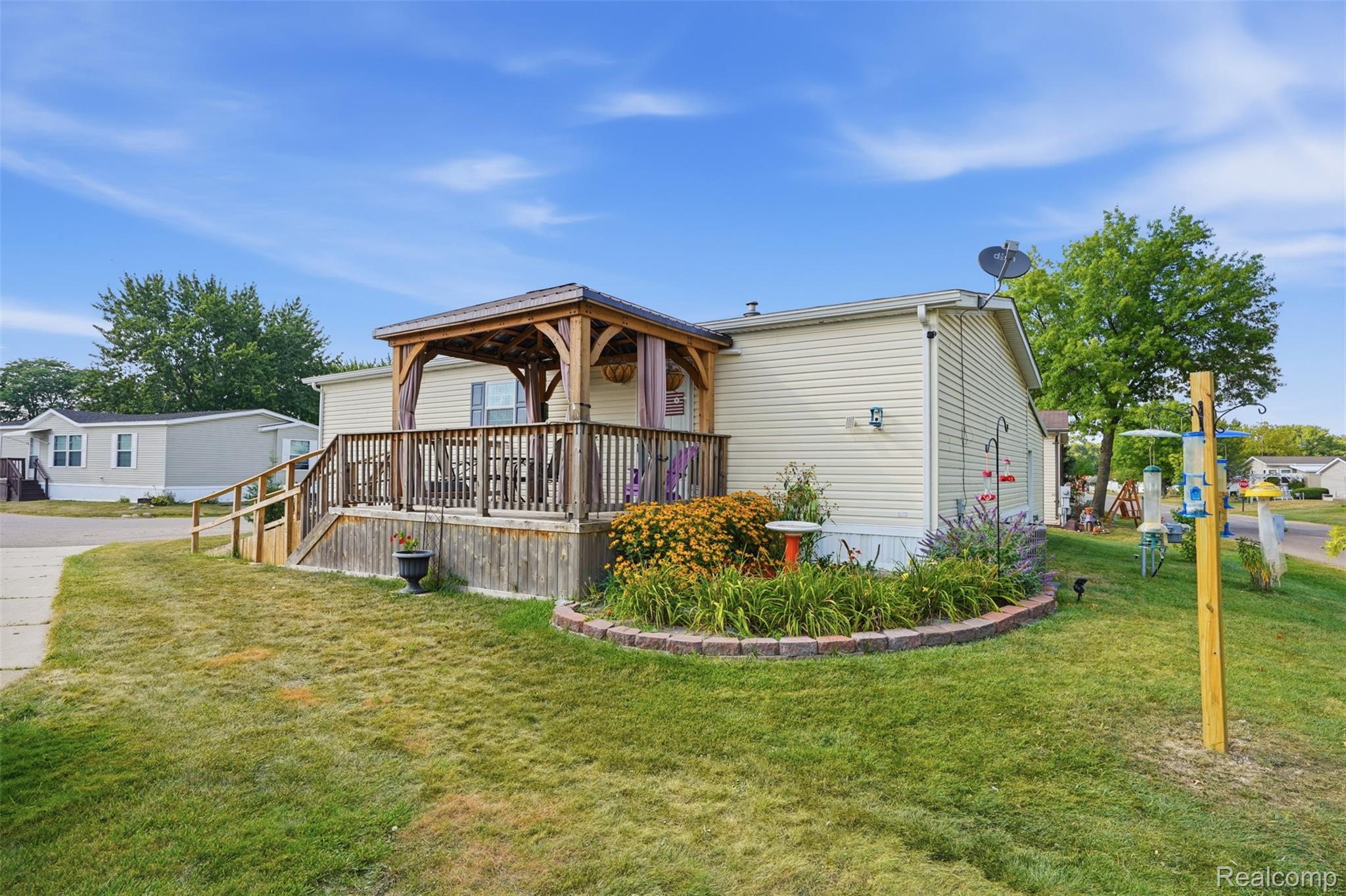 150 Whippoorwill Lane Rochester, MI 48309 - Photo 23 of 28 32_150 whippoorwill ln-6.jpg