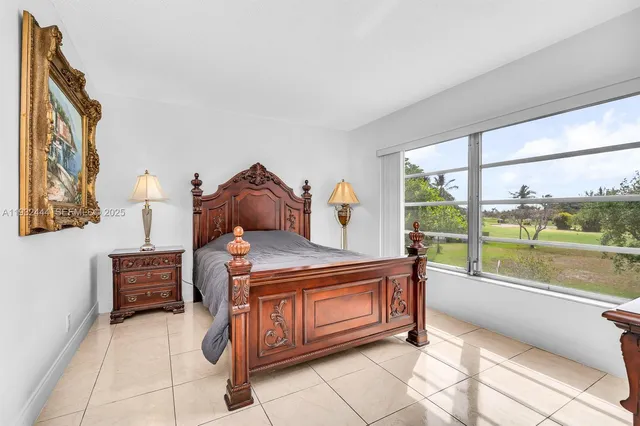 $2,500 | 2800 North Palm Aire Drive, Unit 309, Pompano Beach, FL 33069