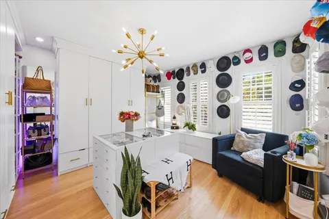 $1,450,000 | 344 West Scott Street, Chicago, IL 60610