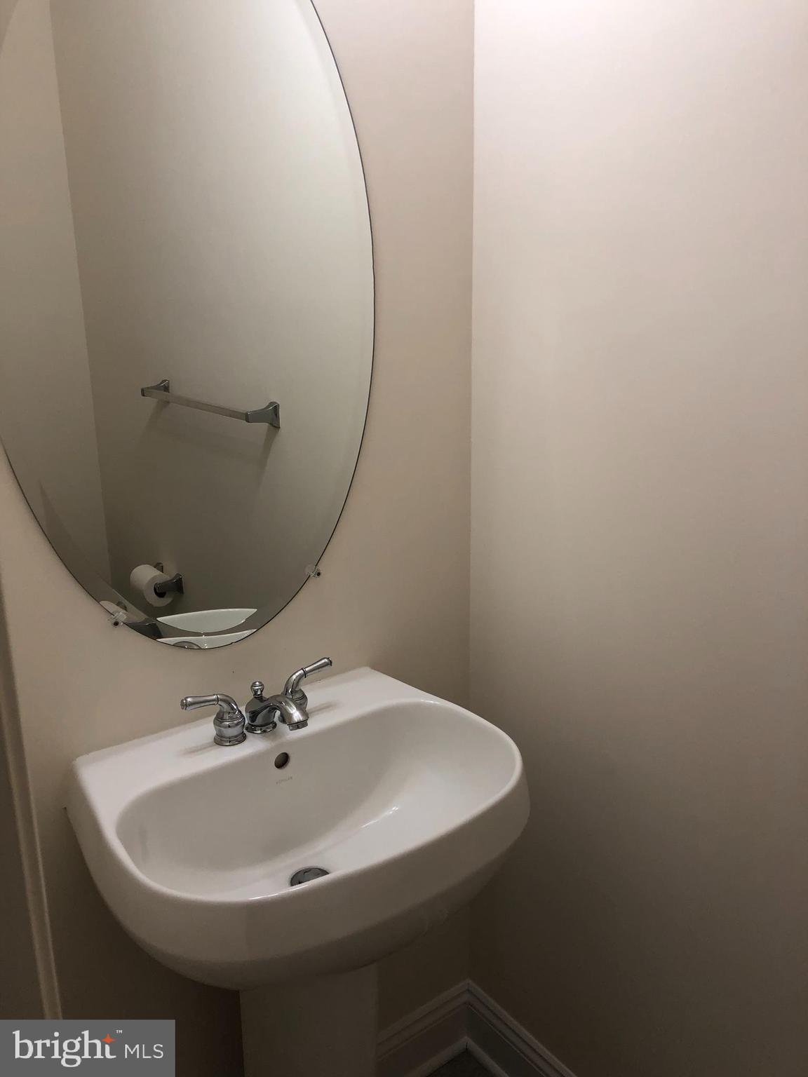 83 Windsor Pond Road West Windsor, NJ 08550 - Photo 13 of 22 First floor powder room