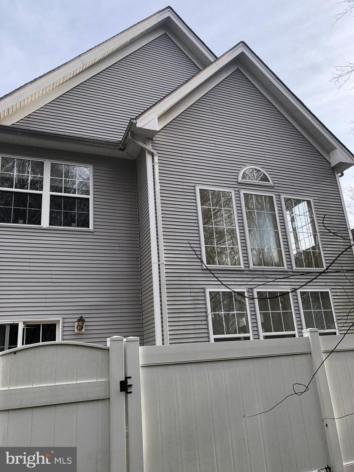 83 Windsor Pond Road West Windsor, NJ 08550 - Photo 5 of 22 Exterior Back